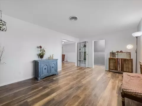 801 Eulalia Dr, Terrell, TX 75160 photo 3