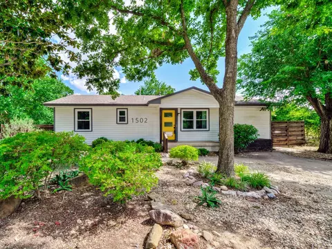 1502 Creek Ave, Denton, TX 76209