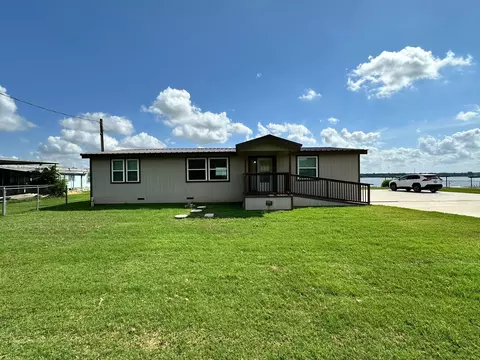 3911 Pecan Valley Ct, Granbury, TX 76048