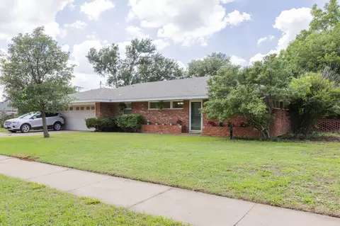 4804 Augusta Ln, Wichita Falls, TX 76302