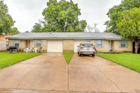 3004 Needles St, Euless, TX 76040
