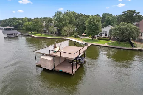 113 Pinehurst Dr, Mabank, TX 75156