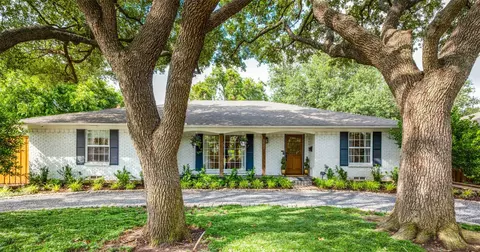 5602 Ledgestone Dr, Dallas, TX 75214