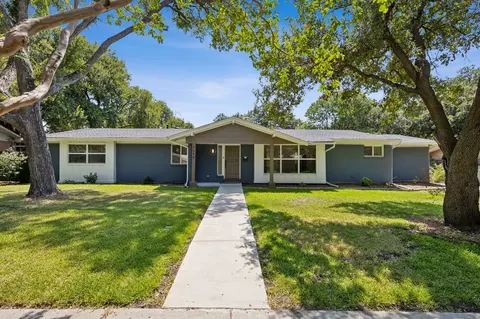 3648 Weeburn Dr, Dallas, TX 75229