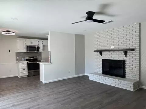2009 Gemini Dr, Garland, TX 75040