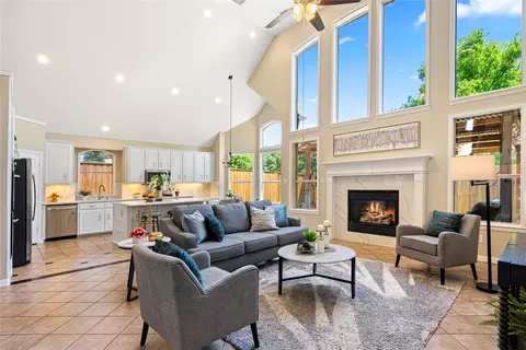 4004 River Branch Trl N, Plano, TX 75024