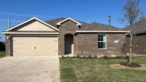 126 Labein Ave, Greenville, TX 75402