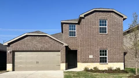 124 Labein Ave, Greenville, TX 75402
