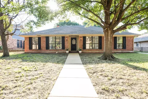 2008 N Lake Trl, Denton, TX 76201