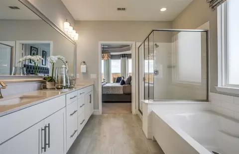 Bath - 1413 David Dr, Anna, TX 75409 photo 1 of 1