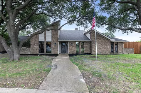 10102 Deermont Trl, Dallas, TX 75243