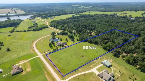 4730 Grand View Dr, Athens, TX 75752