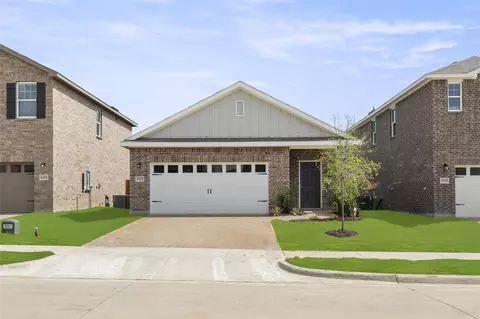 4423 Marsh Dr, Melissa, TX 75454