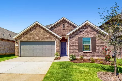 1140 Greenlee Dr, Crowley, TX 76036