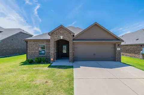 1812 Chesapeake Dr, Crowley, TX 76036