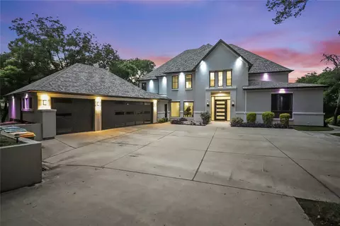 756 Bluff Ridge Dr, Cedar Hill, TX 75104