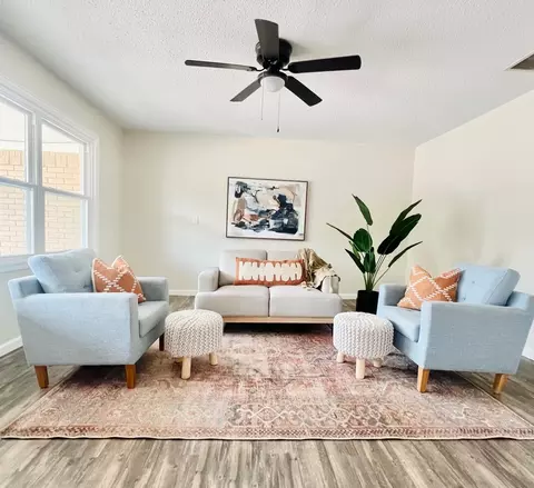 307 SW 13th St, Seminole, TX 79360