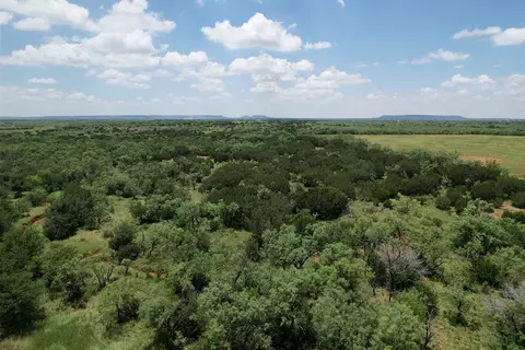 6 County Road 180, Ovalo, TX 79541