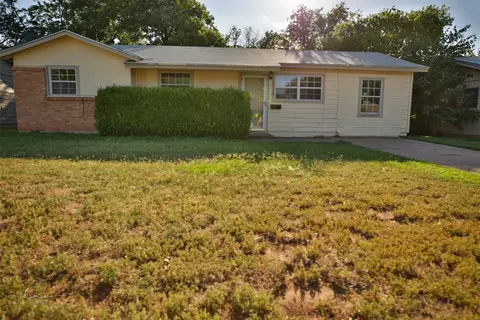 2110 Bel Air Dr, Abilene, TX 79603
