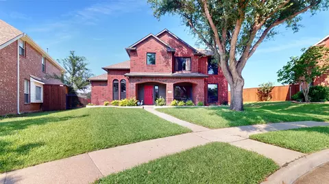1352 Winnipeg Dr, Lewisville, TX 75077