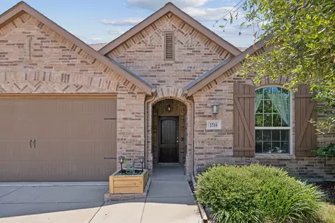 1516 Calcot Ln, Forney, TX 75126