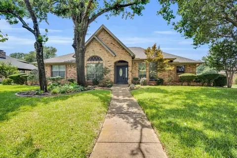 3616 Cliffwood Dr, Colleyville, TX 76034