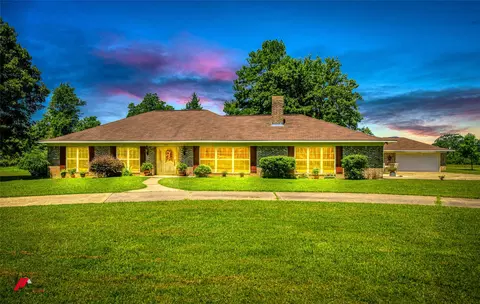 10674 Keith Rd, Keithville, LA 71047