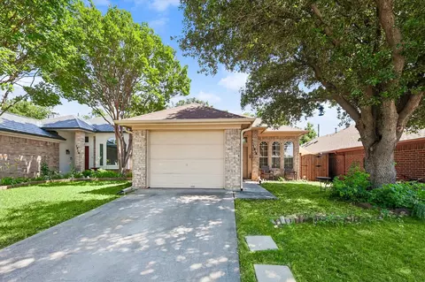 1914 Lee Dr, Denton, TX 76209