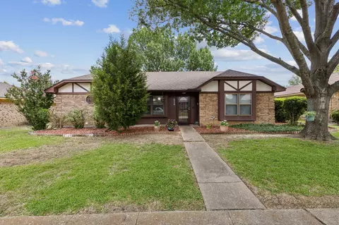 2214 Clearhaven Dr, Garland, TX 75040