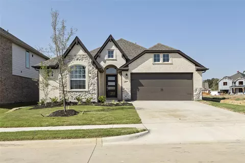 2017 Hickory Ln, Aubrey, TX 76227