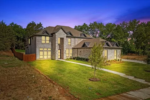 187 Acorn Trl, Denison, TX 75020