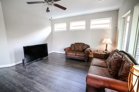 841 Parkside Dr, Argyle, TX 76226 photo 8