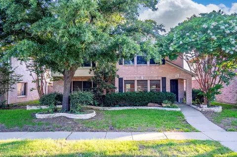 917 Orchid Dr, Lewisville, TX 75067
