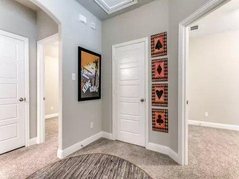 Entry Way - 302 Park Dr, Euless, TX 76040 photo 3 of 3