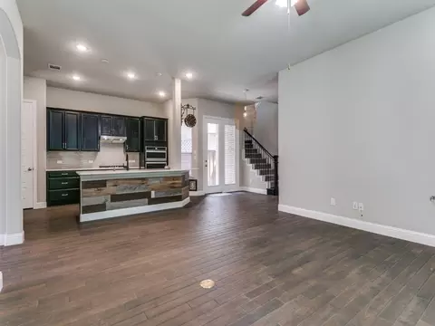 Living - 302 Park Dr, Euless, TX 76040 photo 1 of 6