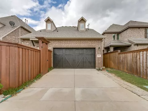 Other - 302 Park Dr, Euless, TX 76040 photo 3 of 4
