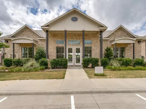 Other - 302 Park Dr, Euless, TX 76040 photo 4 of 4