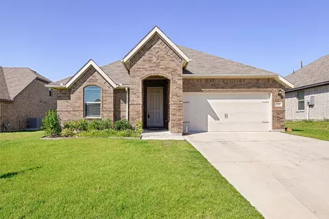 2421 Trickling Creek Dr, Garland, TX 75041