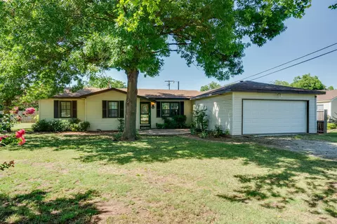 3139 Southeast Dr, Wichita Falls, TX 76306