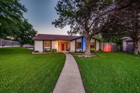 526 Dean Ct, Duncanville, TX 75137