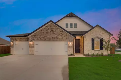 200 Piper Ct, Caddo Mills, TX 75135