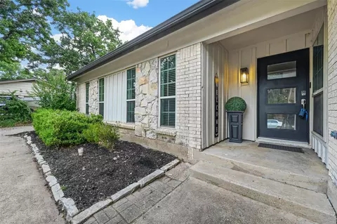 6004 Price Dr, North Richland Hills, TX 76180