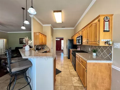 Kitchen - 209 Pack Saddle Pass, Abilene, TX 79602 photo 2 of 2