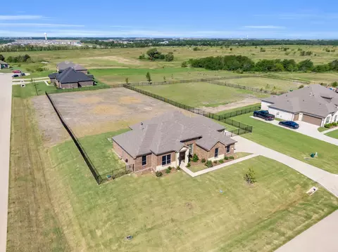 6501 Earley Way, Forney, TX 75126