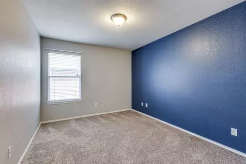 Bedroom - 14140 Snaffle Bit Trl, Haslet, TX 76052 photo 3 of 5