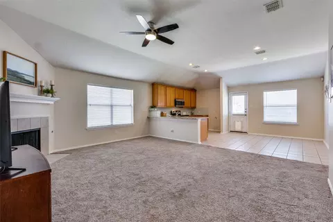 Living - 14140 Snaffle Bit Trl, Haslet, TX 76052 photo 4 of 6