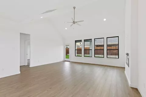 2122 Pedigree Ln, Seagoville, TX 75159