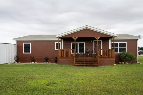 55 Oak Hollow Ln, Sherman, TX 75092