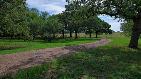 336 Morris Rd, Nocona, TX 76255