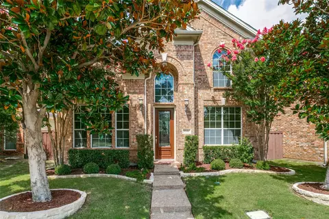 9046 Dillon Trl, Irving, TX 75063